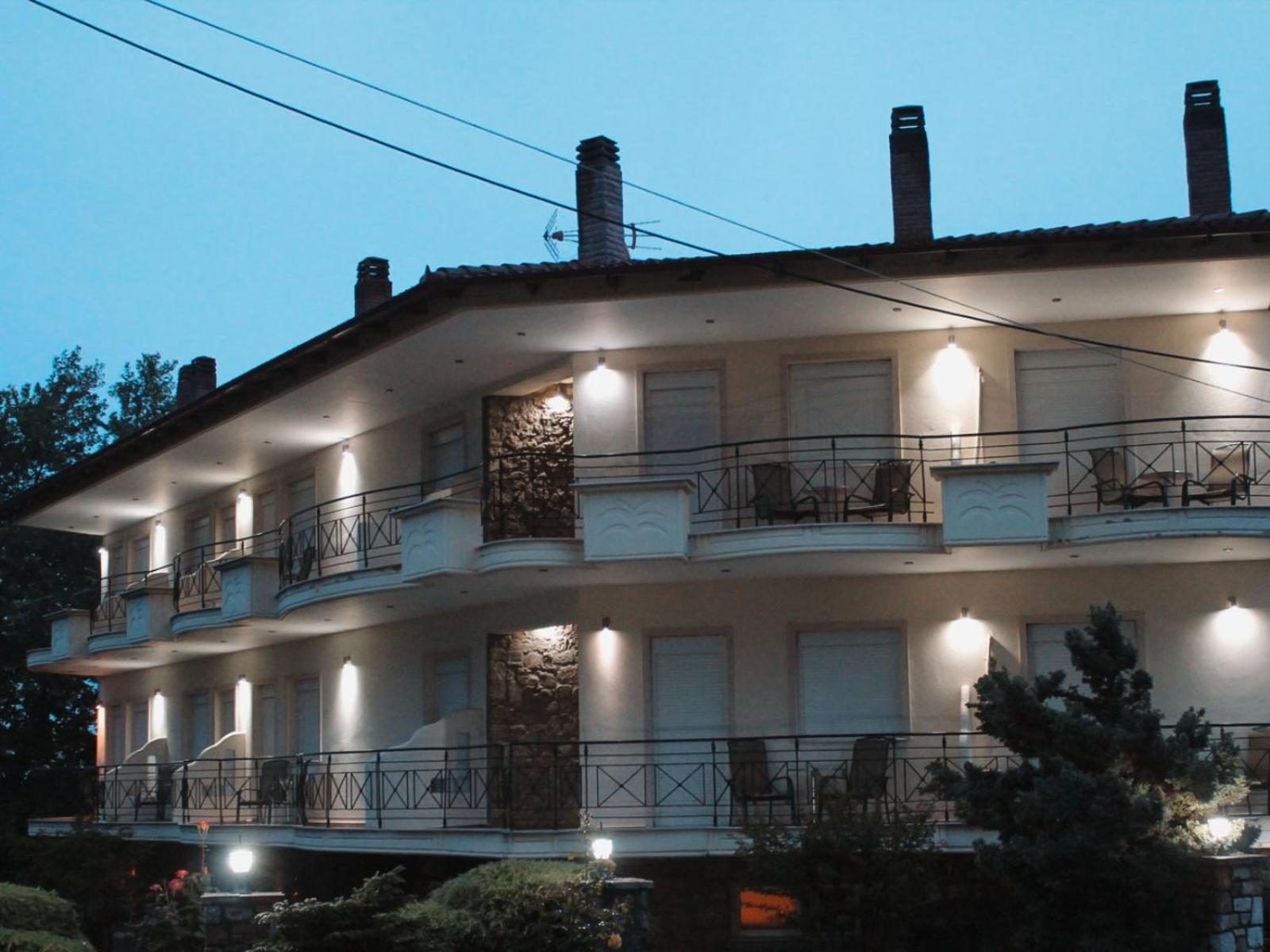 Enastron Hotel Káto Loutrákion Kültér fotó