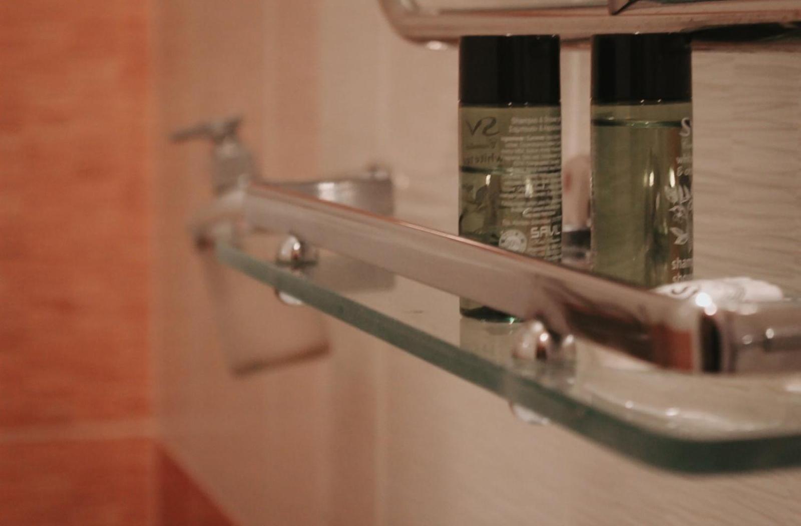 Enastron Hotel Káto Loutrákion Kültér fotó